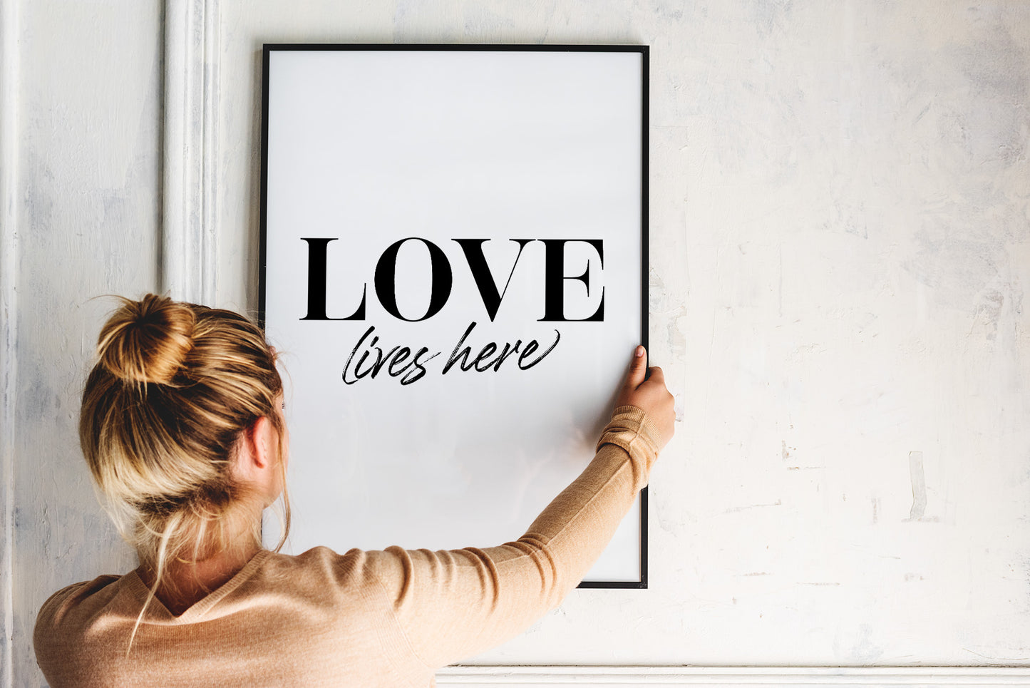 Love lives here Poster